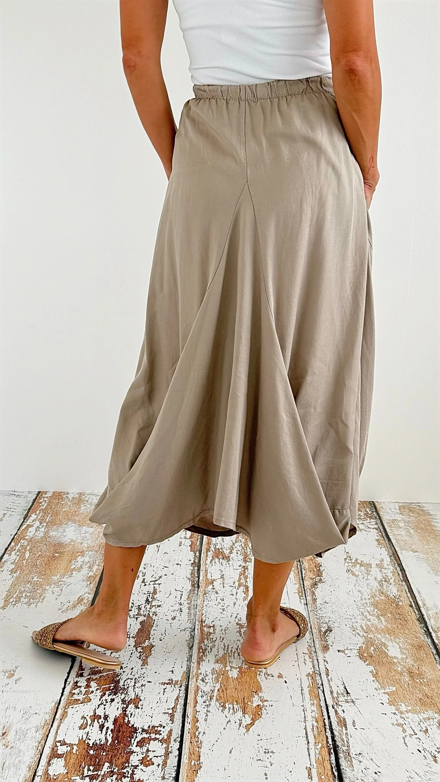 Buffy Italian Skirt - Beige