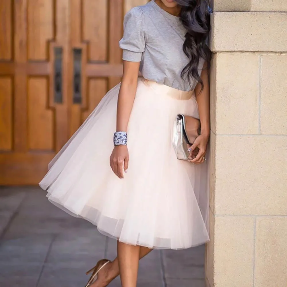 Fun and Chic Knee Length Puffy Tulle Skirts