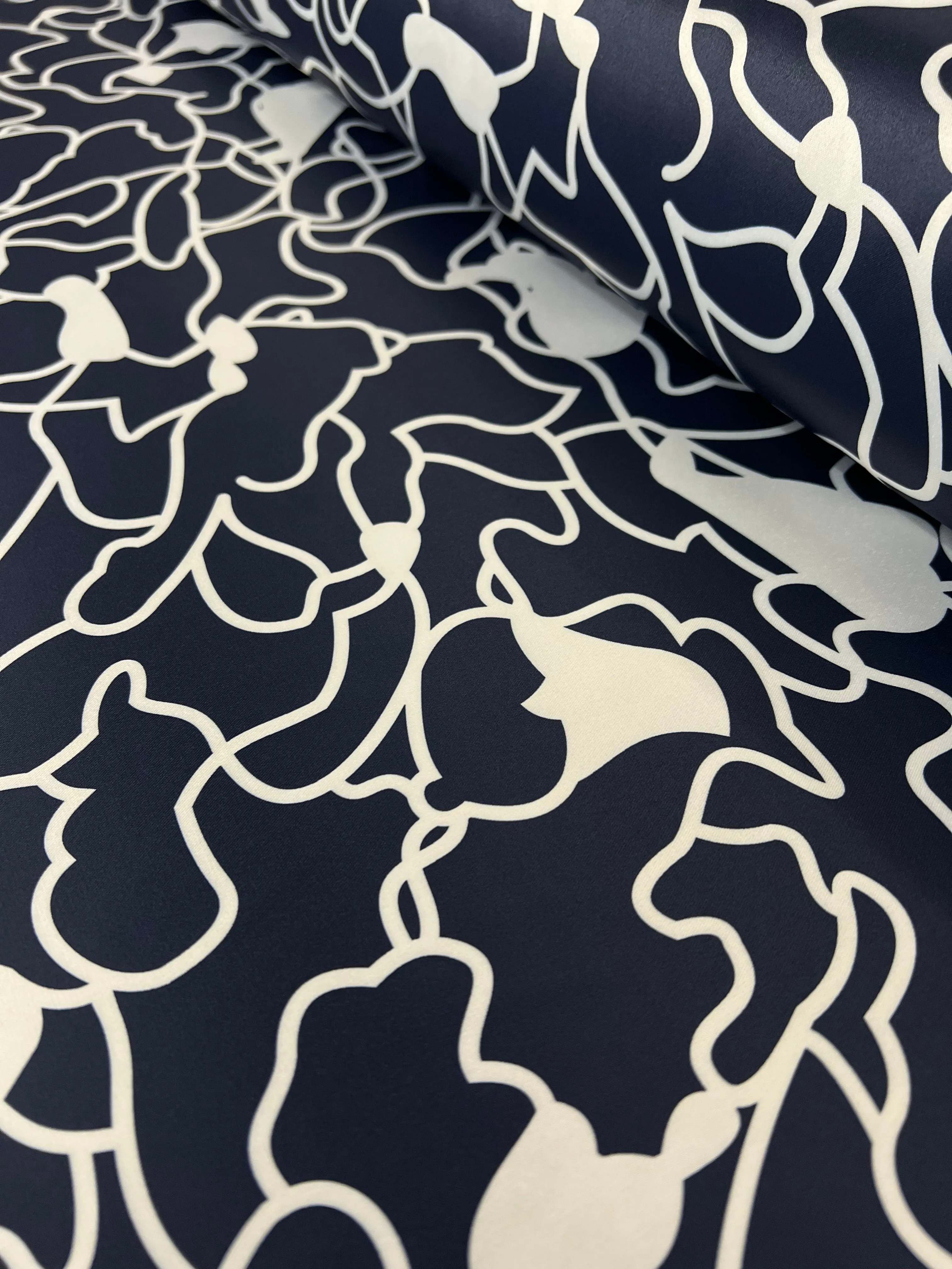 Milano Stretch Prints - Vineyard Navy