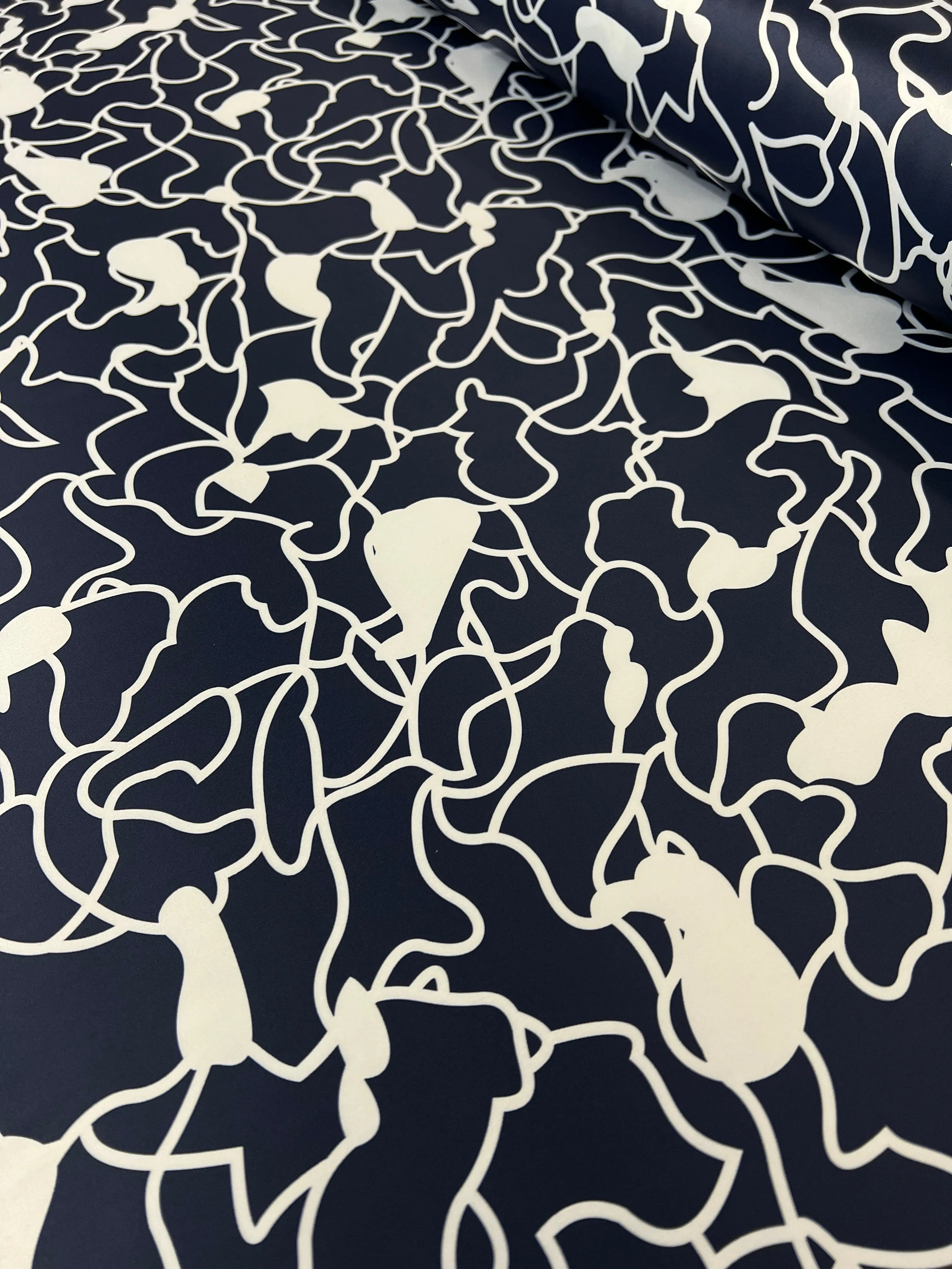 Milano Stretch Prints - Vineyard Navy