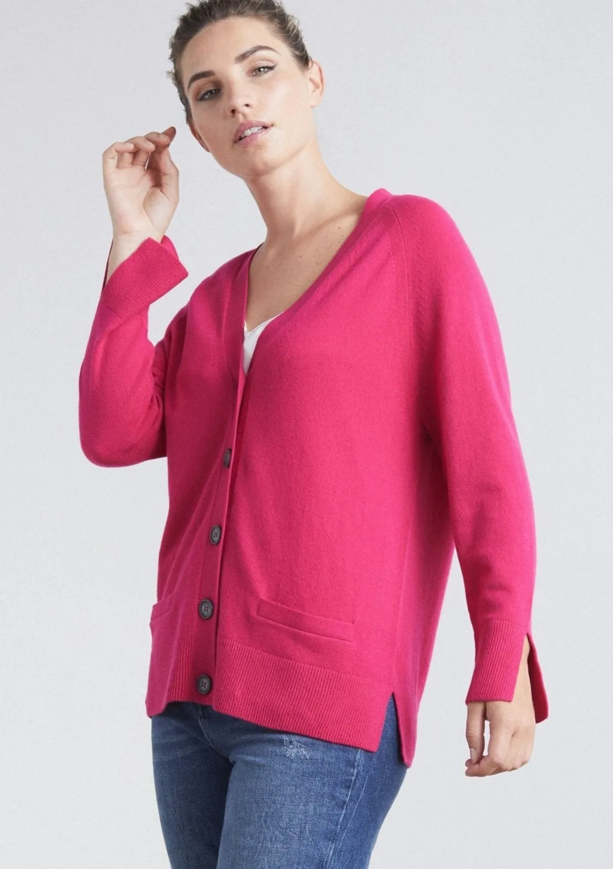 V Neck Cashmere Cardigan in Cherry